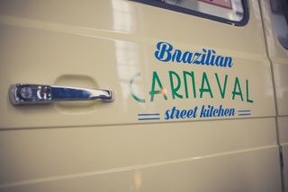 Ruokarekalla voi tuoda brasilialaisia makuja hääjuhliin perinteisen pitopalvelun sijaan.