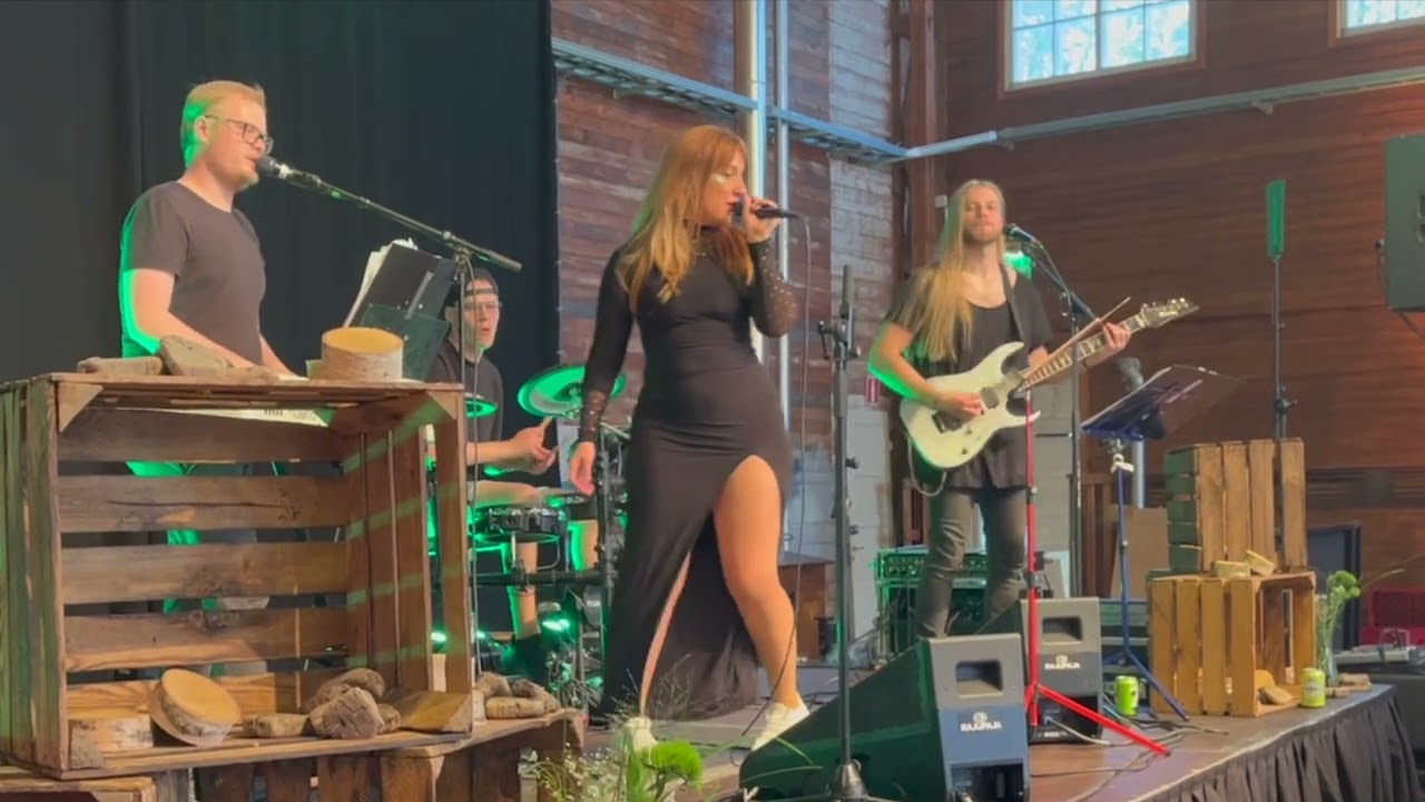 Show & Covers bilebändi – häävideo